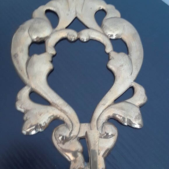 Large Solid Brass Ornate Wall Mounted Hook - Picture 12 of 13